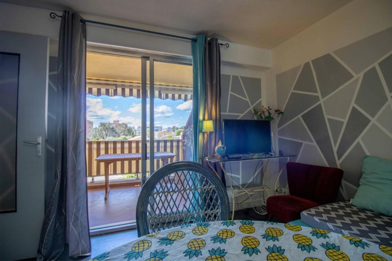 Cosy 35 M2 With Balcony In A Quiet Residence Fréjus エクステリア 写真
